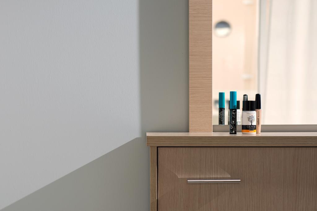 העיירה רתימנו Central Luxury Apartment מראה חיצוני תמונה